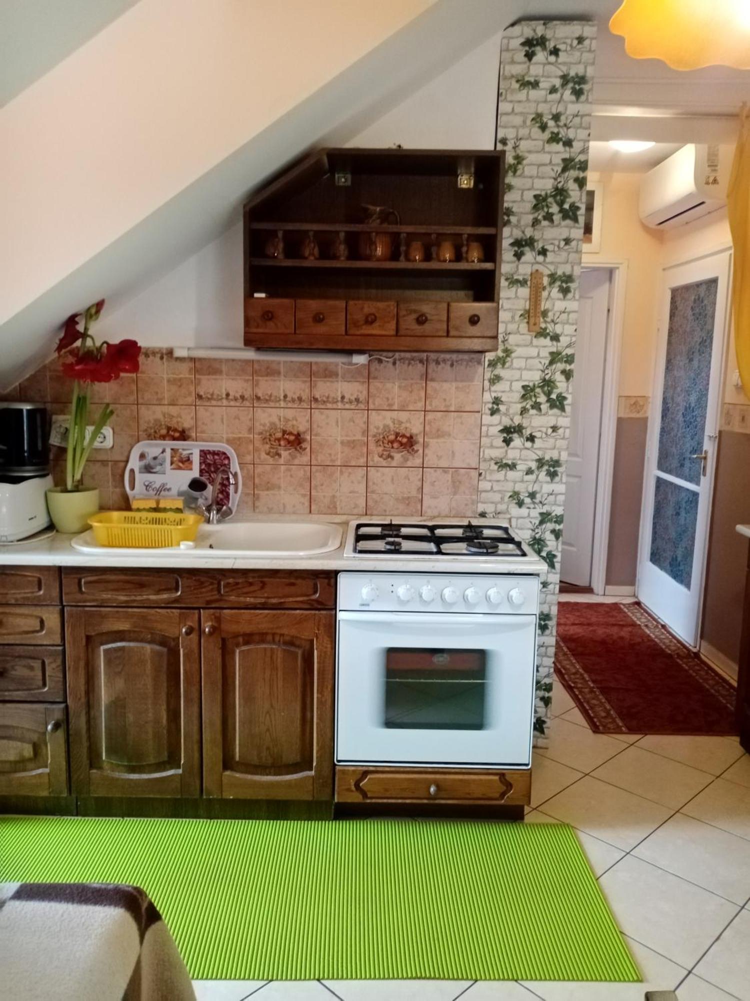 Margaret Apartman Egerszalók Εξωτερικό φωτογραφία