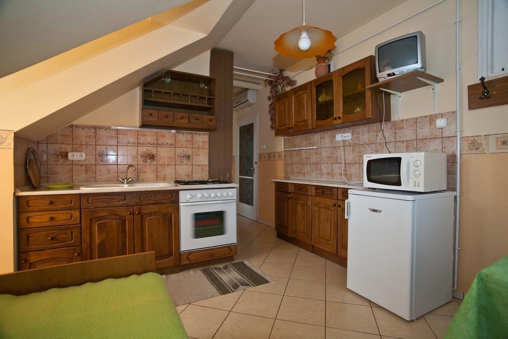Margaret Apartman Egerszalók Δωμάτιο φωτογραφία